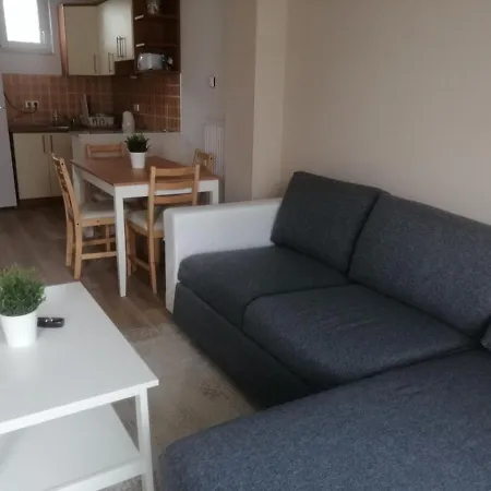 Semiramis Apartman Cserkeszőlő
